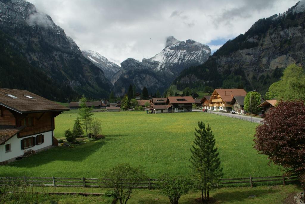 Hotel Pension Spycher Kandersteg Dış mekan fotoğraf